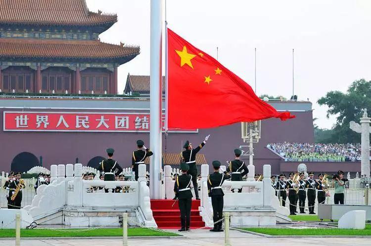小型的足球赛